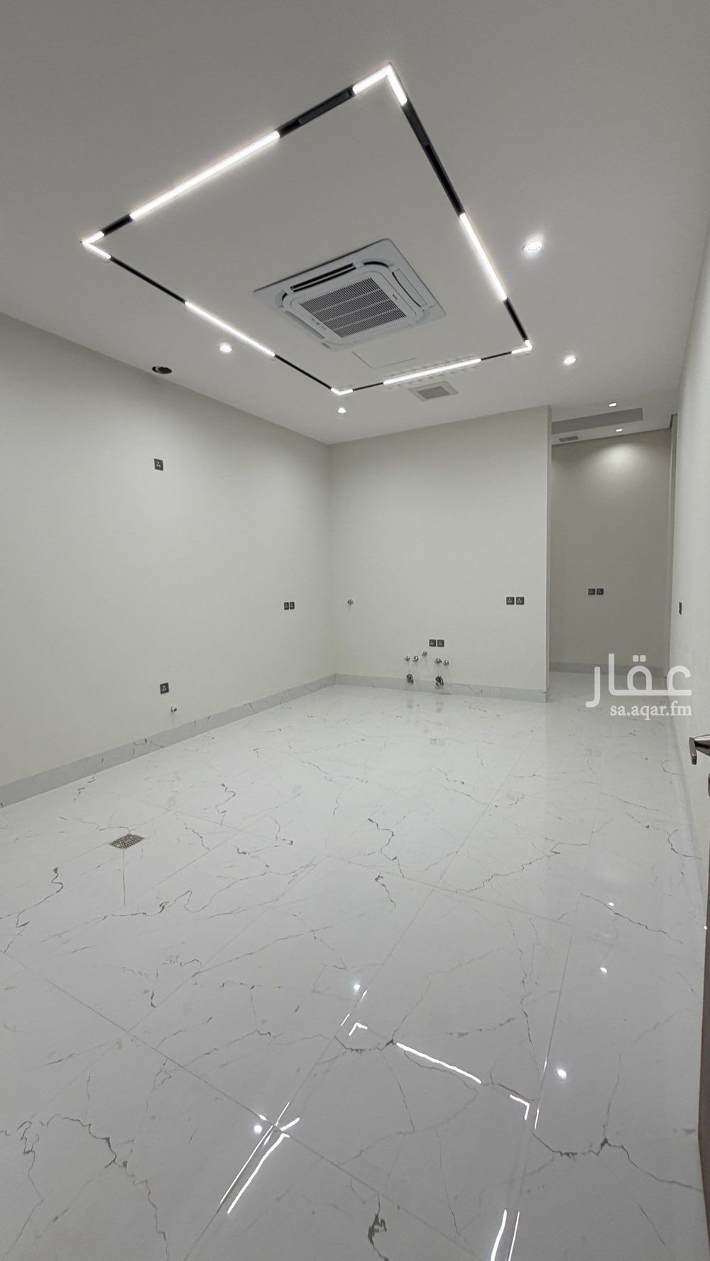 5 bedroom villa in Al Mahdiyyah 9