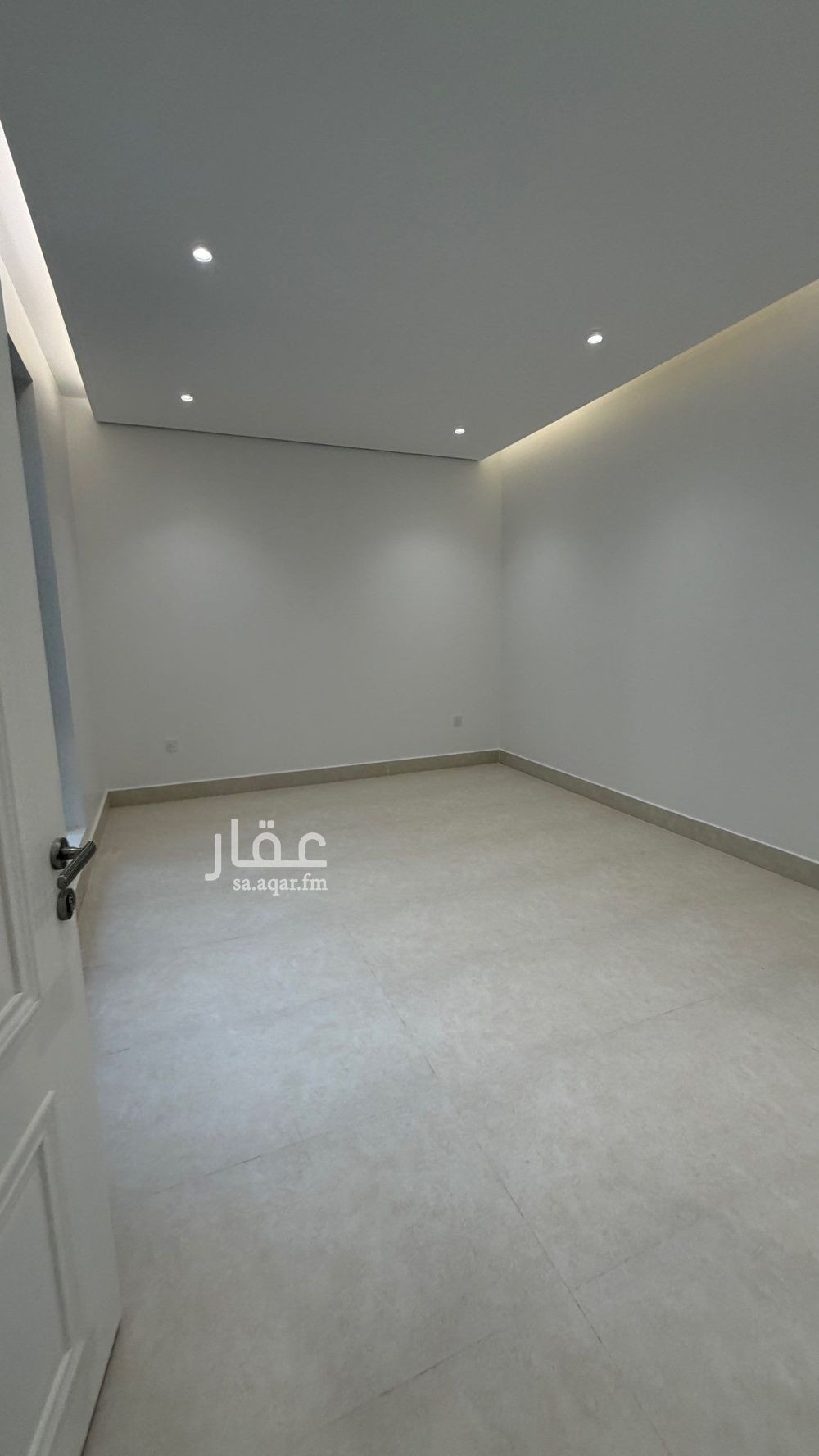 5 bedroom villa in Al Mahdiyyah 16