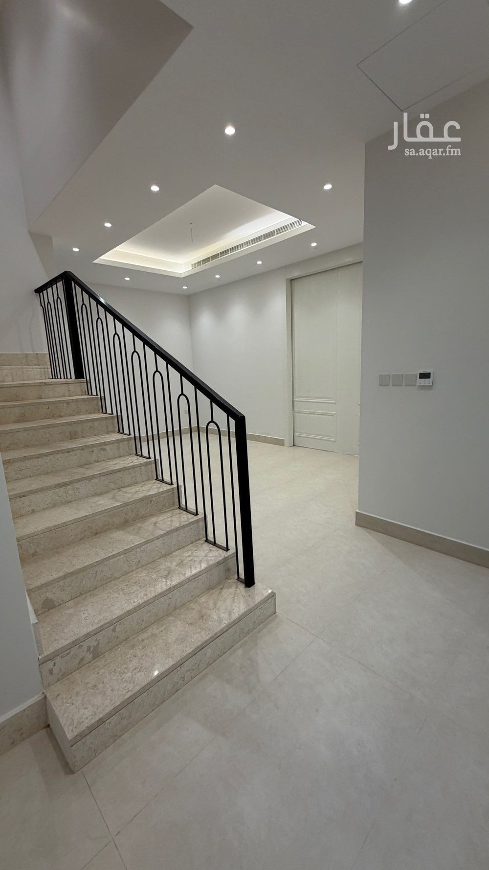 5 bedroom villa in Al Mahdiyyah 8