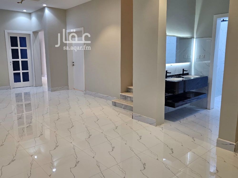 5 bedroom villa in An Nur, Jeddah 15