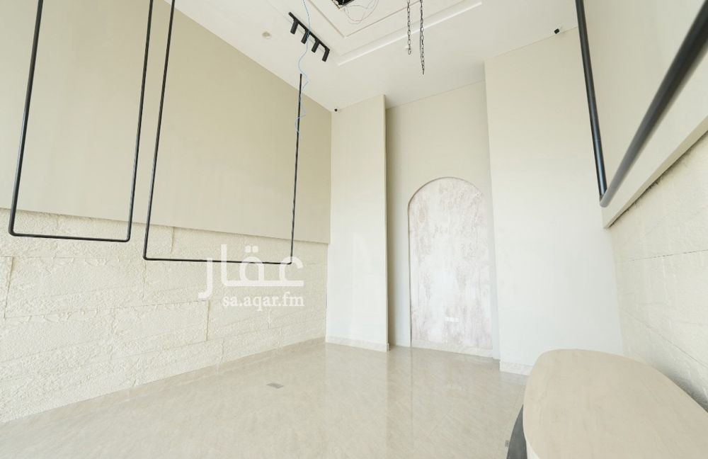 shop in Al Malqa, Riyadh 8