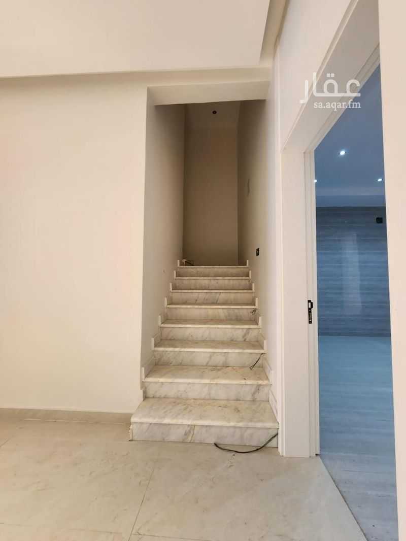 7 bedroom villa in Shubra, Riyadh 7