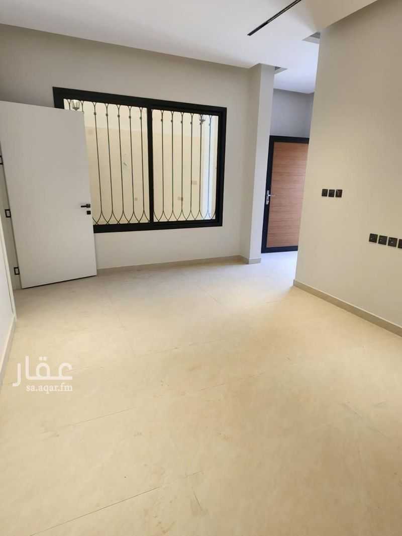 7 bedroom villa in Shubra, Riyadh 12