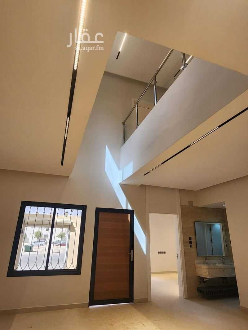 7 bedroom villa in Shubra, Riyadh 15