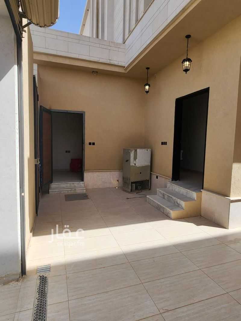 7 bedroom villa in Shubra, Riyadh 20