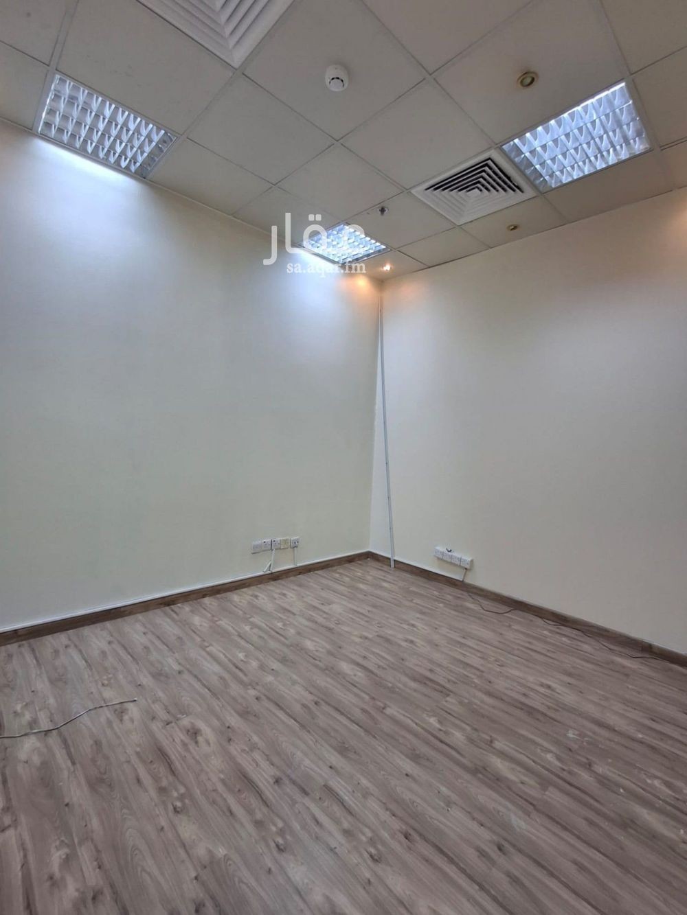 8 bedroom office in Al Zahra, Jeddah 9