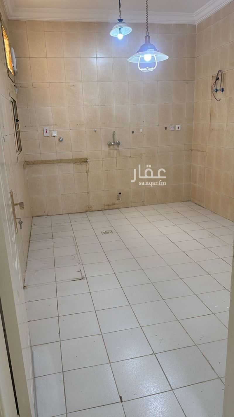 4 bedroom apartment in Mishrifah, Jeddah 7