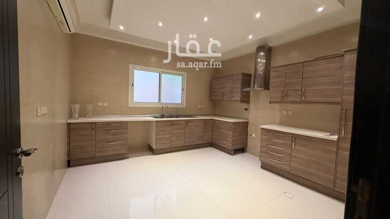 4 bedroom villa in Al Rabie, Riyadh 7
