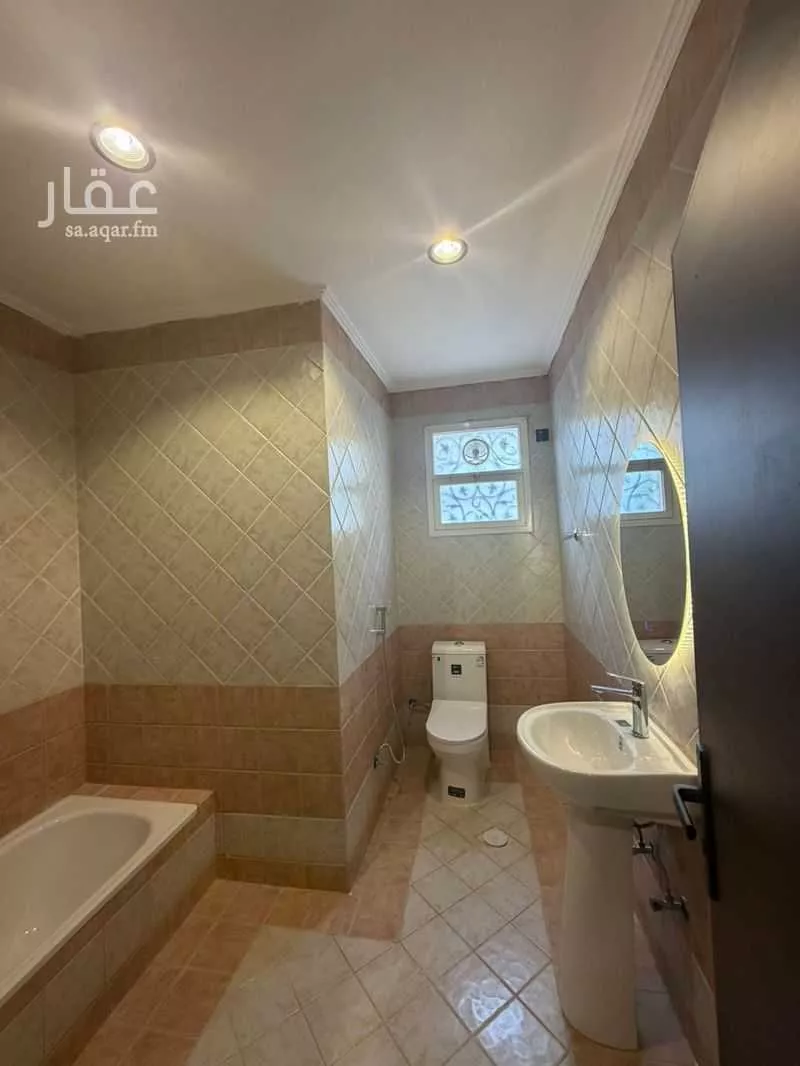4 bedroom apartment in At Taawon, Riyadh 14