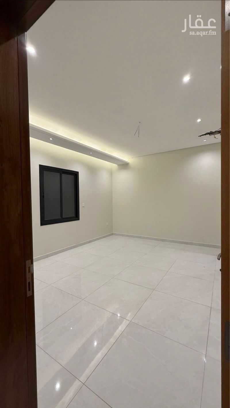 4 bedroom apartment in Al Safaa, Jeddah 5