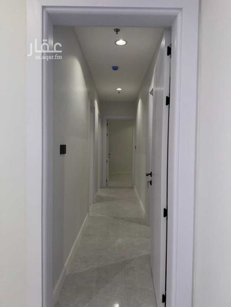 3 bedroom apartment in Khuzam, Riyadh 3