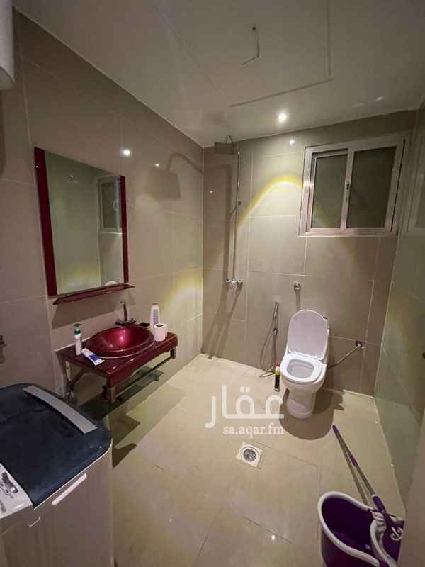 غرفة للإيجار في شارع ابراهيم الزيادي ، حي الورود ، الرياض ، الرياض غرفة للإيجار في شارع ابراهيم الزيادي ، حي الورود ، الرياض ، الرياض