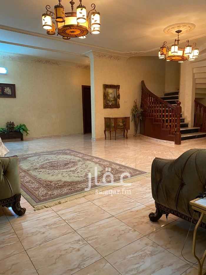 فيلا للبيع في شارع محمد بن عبدالله بن عبداللطيف ، حي المرسلات ، الرياض