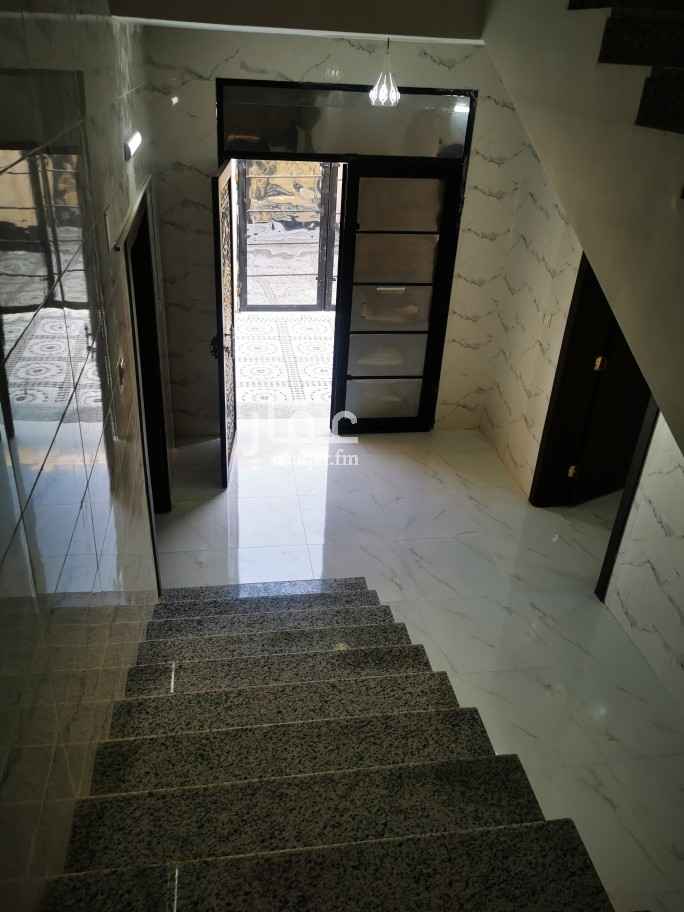 فلل شقتان للبيع في حي الخمرة تطبيق عقار فلل شقتان للبيع في حي الخمرة تطبيق عقار