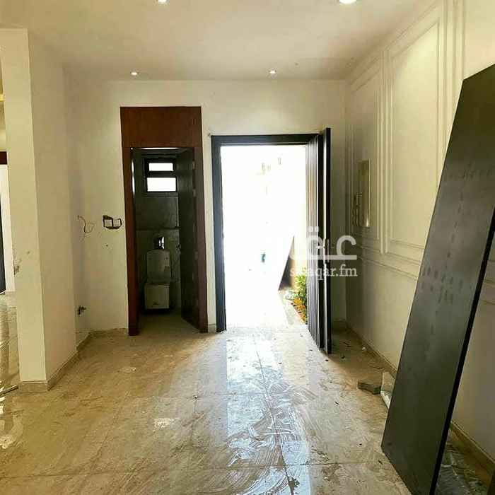 فيلا للبيع في طريق عثمان بن عفان ، حي النرجس ، الرياض 3015701 تطبيق