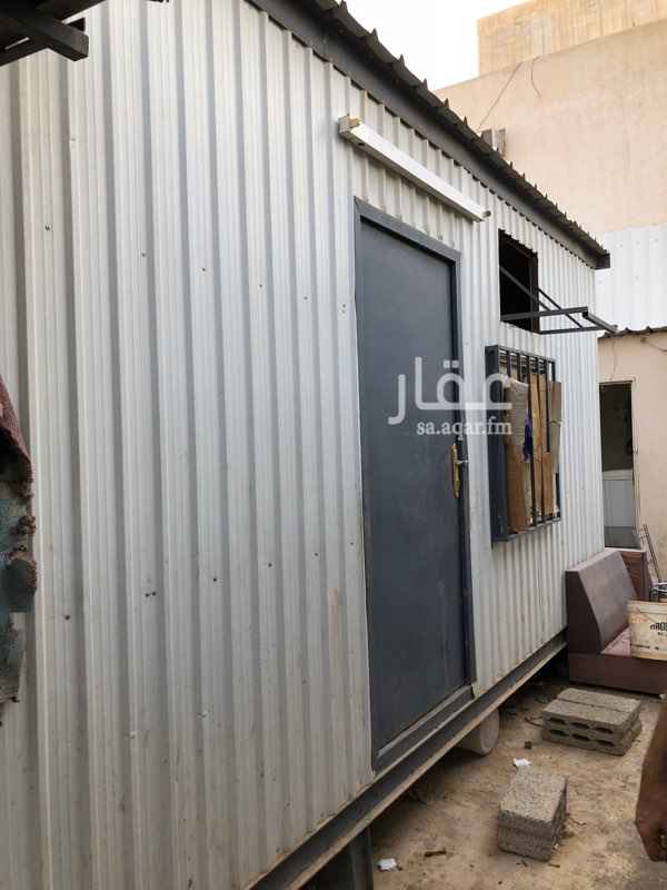 غرفة للإيجار في شارع محمد المقدمي ، حي النفل ، الرياض ، الرياض غرفة للإيجار في شارع محمد المقدمي ، حي النفل ، الرياض ، الرياض