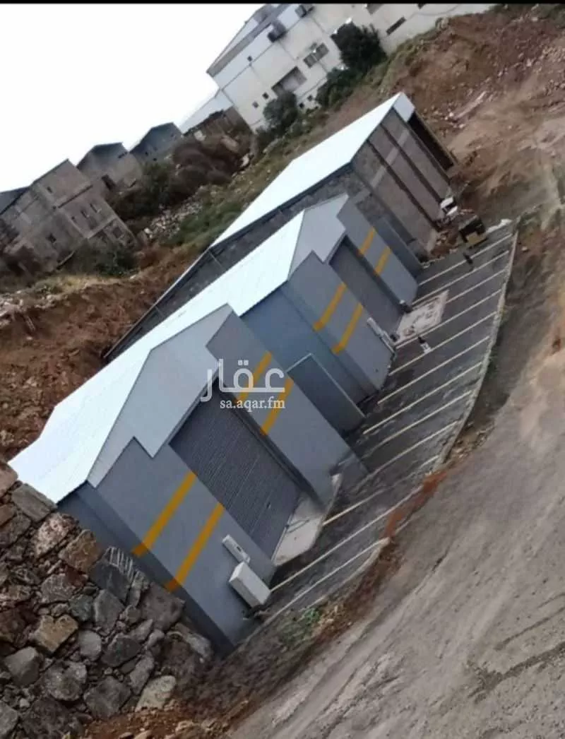 مستودع للإيجار في شارع وادي الحسنا, حي النعمان, مدينة ابها, منطقة عسير 1 صورة