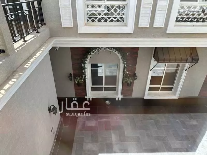 فيلا للإيجار في شارع الباقورة, حي الحمراء, مدينة الرياض, منطقة الرياض 1 صورة