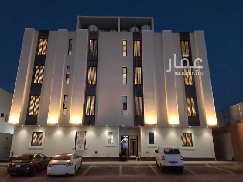 عمارة للبيع في شارع القواعد, حي الحزم, مدينة الرياض, منطقة الرياض 1 صورة