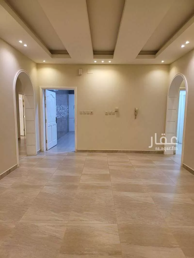 شقة للإيجار في شارع علي ابن مسعد الباهلي, حي الدفاع, مدينة المدينة المنورة, منطقة المدينة المنورة 1 صورة