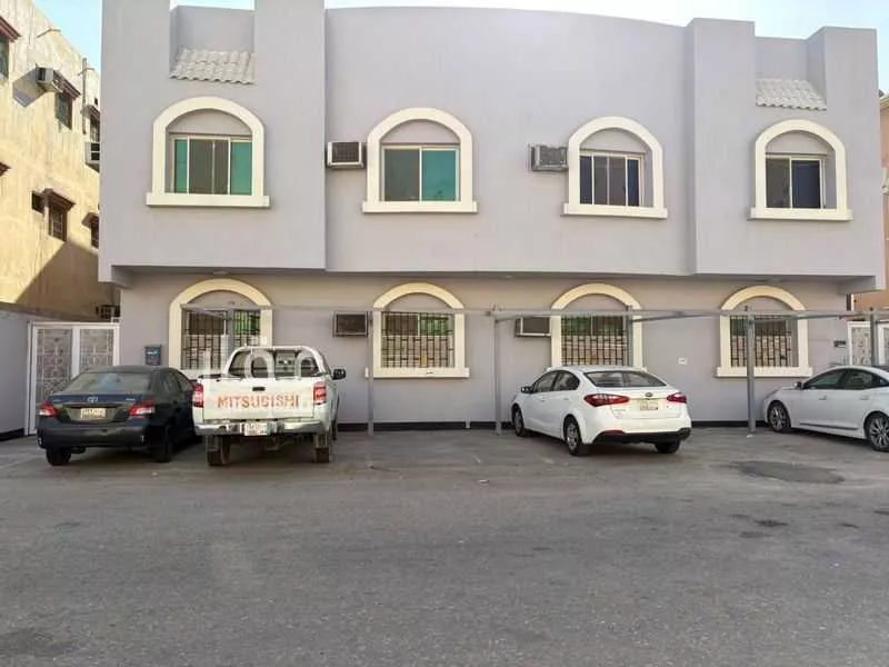 عمارة للبيع في شارع الامير سعود بن عبدالله بن جلوي الفرعي, حي طيبة, مدينة الجبيل, المنطقة الشرقية 1 صورة