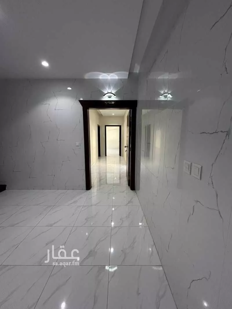 شقة للبيع في شارع عمرو ابن معاذ ابن النعمان الانصاري, حي حكومي1, مدينة جدة, منطقة مكة المكرمة 1 صورة