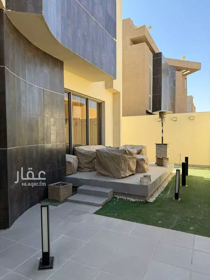 فيلا للبيع في شارع المشارق, حي الياسمين, مدينة الرياض, منطقة الرياض 1 صورة