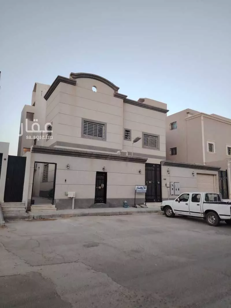 فيلا للإيجار في شارع عبدالرحمن بن هرمز, حي العارض, مدينة الرياض, منطقة الرياض 1 صورة