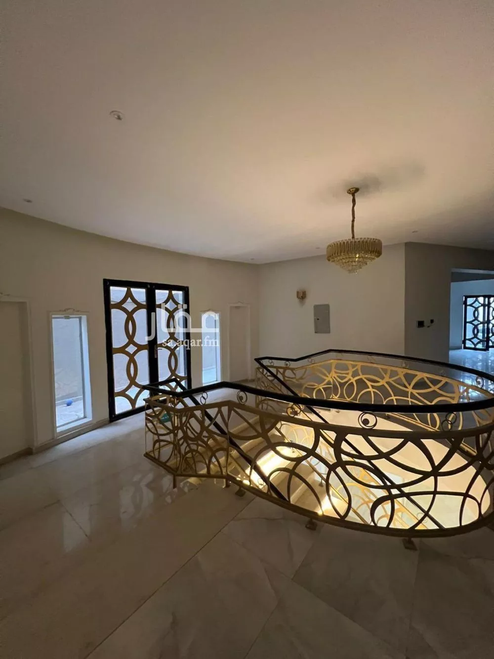 فيلا للبيع في شارع أبي الحسين الرضي, حي العارض, مدينة الرياض, منطقة الرياض 1 صورة