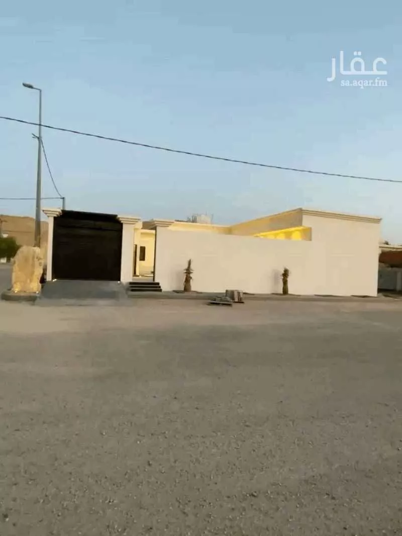 استراحة للبيع في شارع تبوك, حي الوادي, مدينة امارة منطقة الرياض - الجبيله, منطقة الرياض 1 صورة