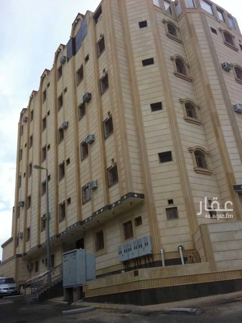 عمارة للبيع في شارع 7030906, حي عتود الشمالي, مدينة خميس مشيط, منطقة عسير 1 صورة