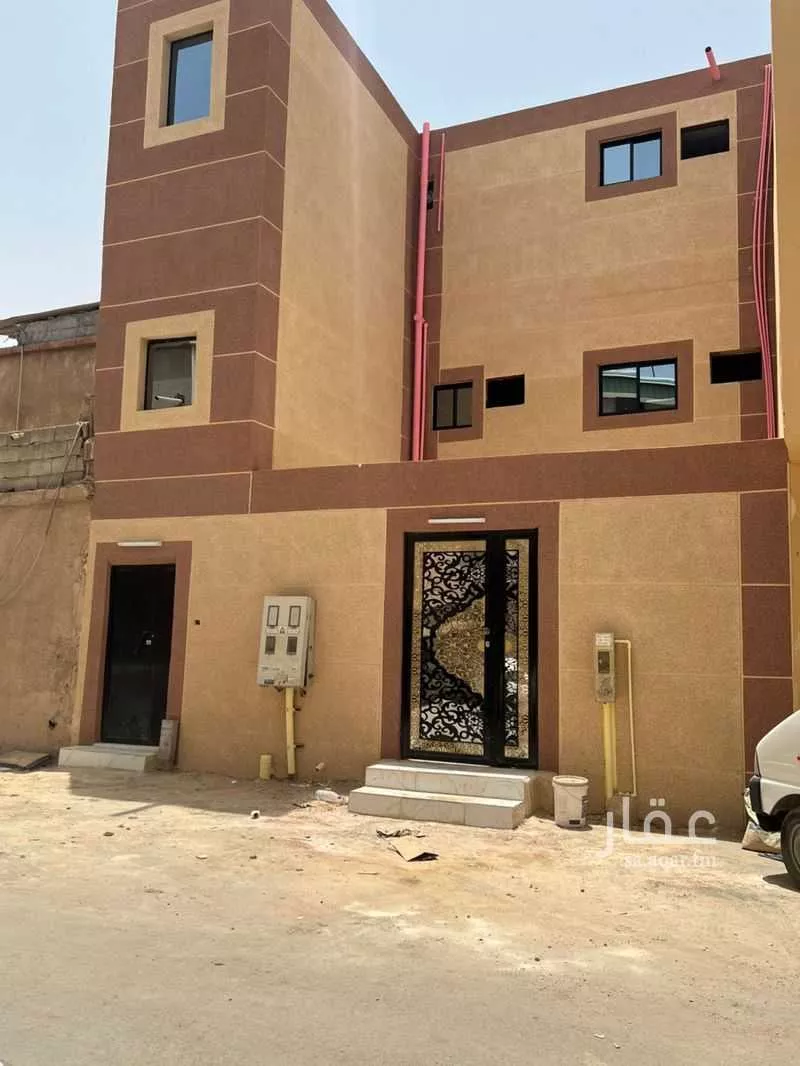 عمارة للبيع في شارع المنيفية, حي منفوحة الجديدة, مدينة الرياض, منطقة الرياض 1 صورة