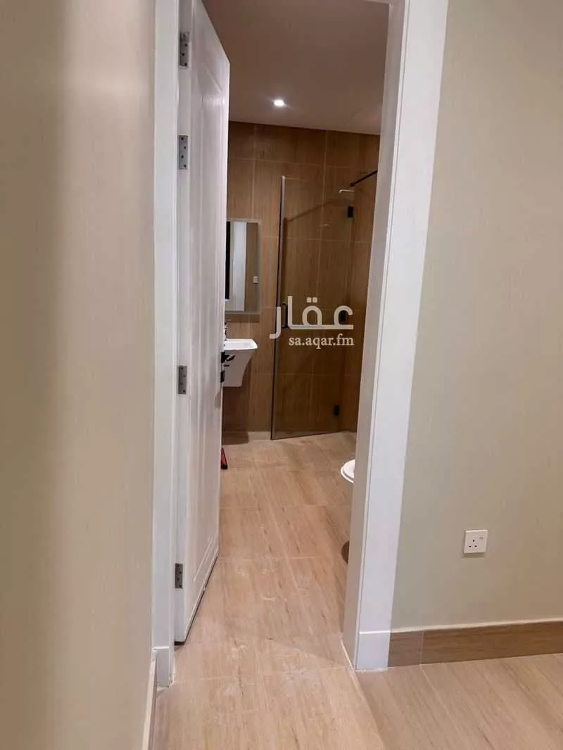 شقة للإيجار في شارع القيصومه, حي الحمراء, مدينة الخبر, المنطقة الشرقية 1 صورة