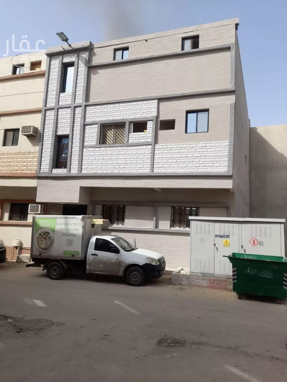 عمارة للإيجار في شارع الأمير نواف بن عبدالعزيز, حي أم الحمام الشرقي, مدينة الرياض, منطقة الرياض 1 صورة