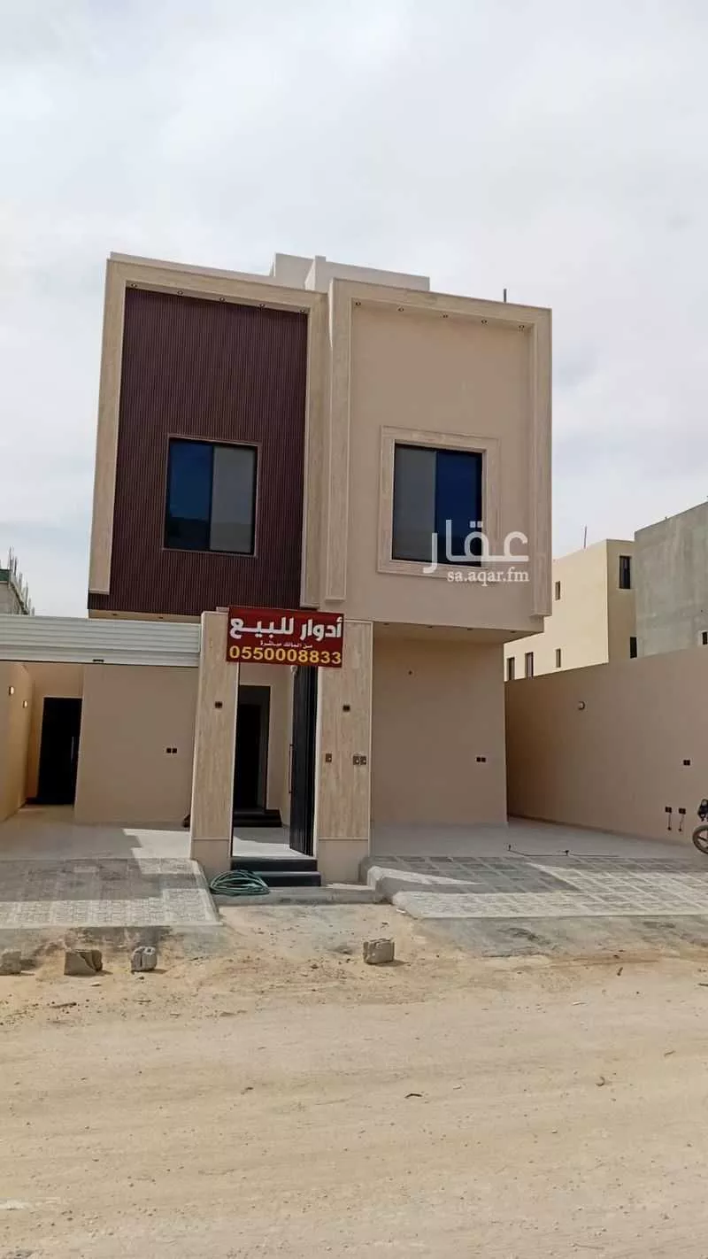دور للبيع في شارع 3139809, حي الجنادرية, مدينة الرياض, منطقة الرياض 1 صورة