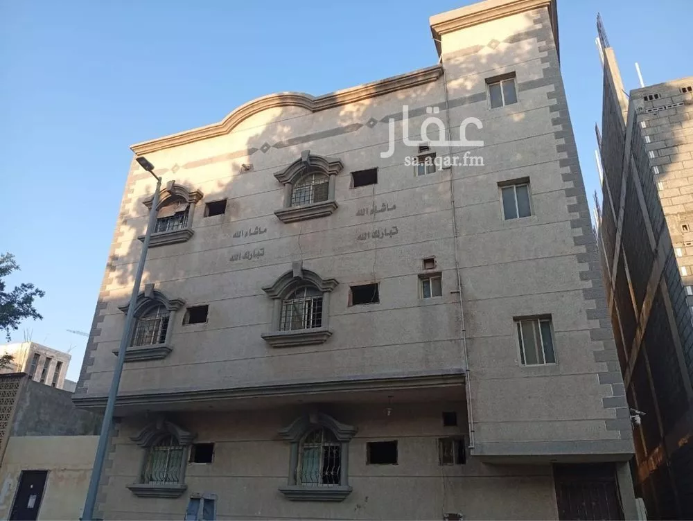 عمارة للإيجار في شارع تبوك, حي الثقبة, مدينة الخبر, المنطقة الشرقية 1 صورة