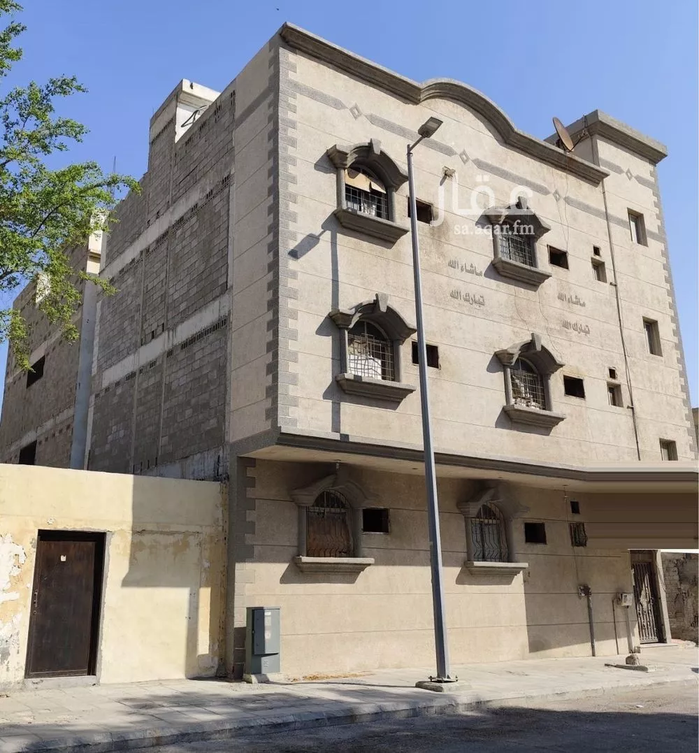 عمارة للإيجار في شارع تبوك, حي الثقبة, مدينة الخبر, المنطقة الشرقية 1 صورة