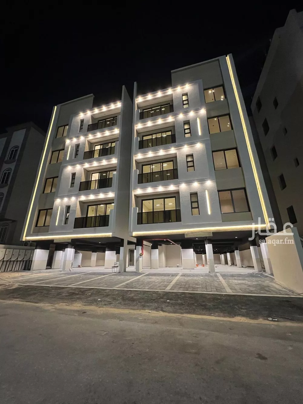 شقة للبيع في شارع الريحان, حي المنتزة, مدينة الدمام, المنطقة الشرقية 1 صورة