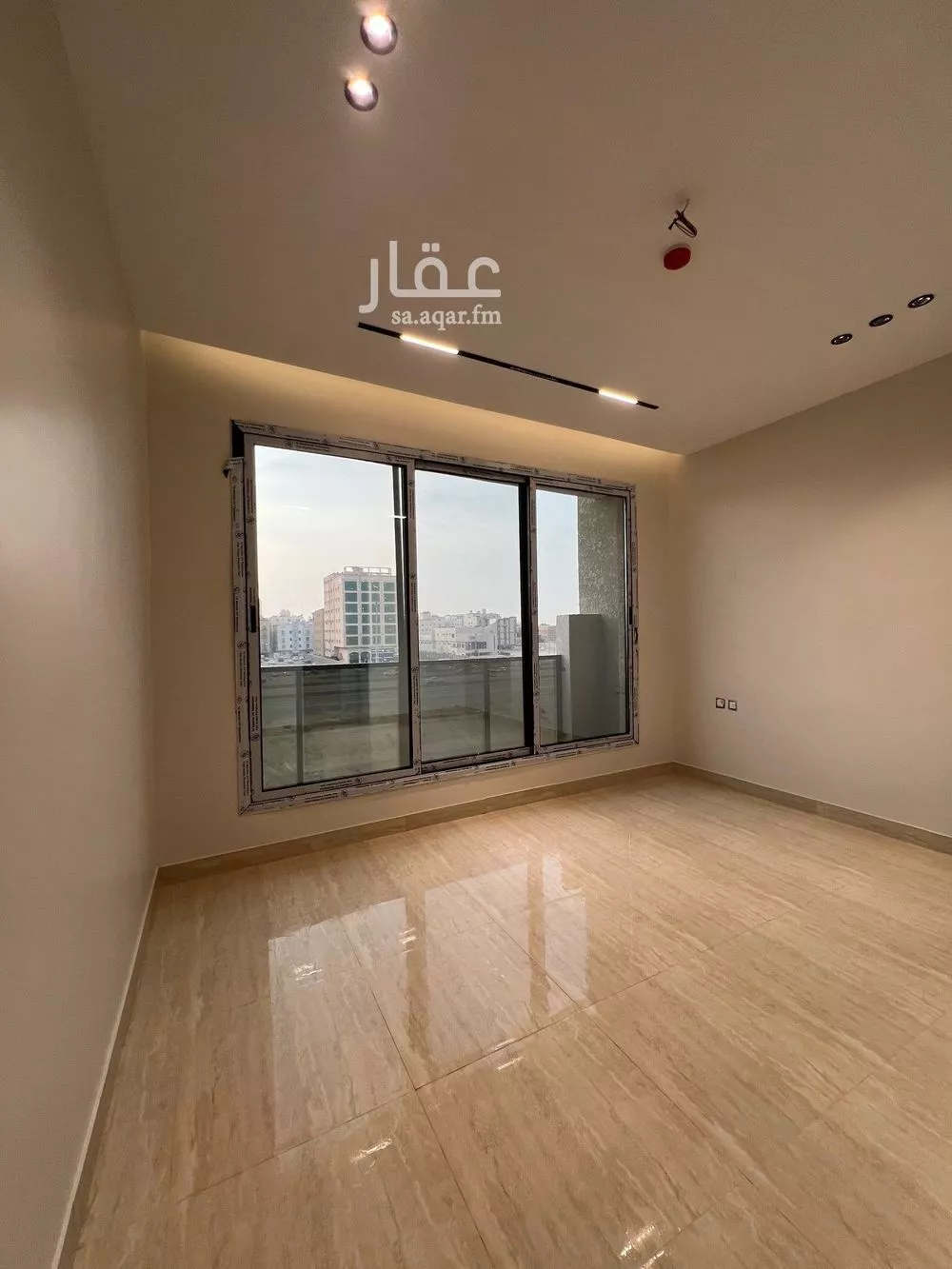 شقة للبيع في شارع المسك, حي المنتزة, مدينة الدمام, المنطقة الشرقية 1 صورة