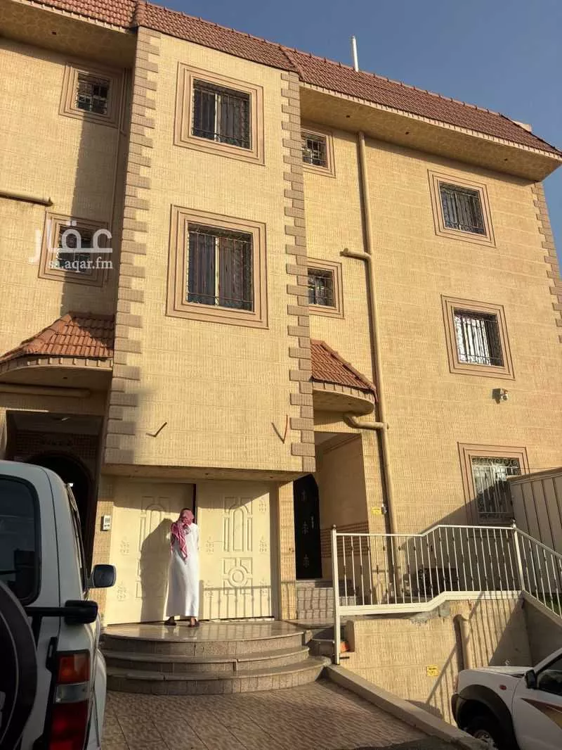 فيلا للبيع في شارع وادي المجردة ، حي الروضة ، ابها ، منطقة عسير 1 صورة