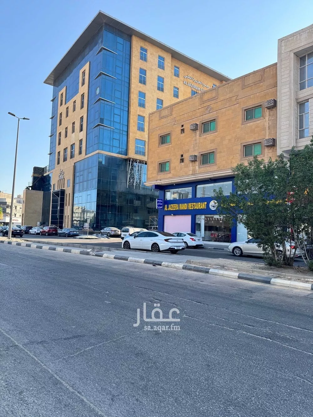 عمارة للإيجار في شارع الرياض, حي الثقبة, مدينة الخبر, المنطقة الشرقية 1 صورة