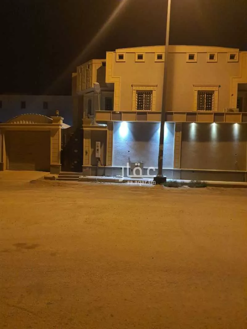 فيلا للبيع في شارع محب الدين الفاكهاني, حي الفيصلية, مدينة الخرج, منطقة الرياض 1 صورة