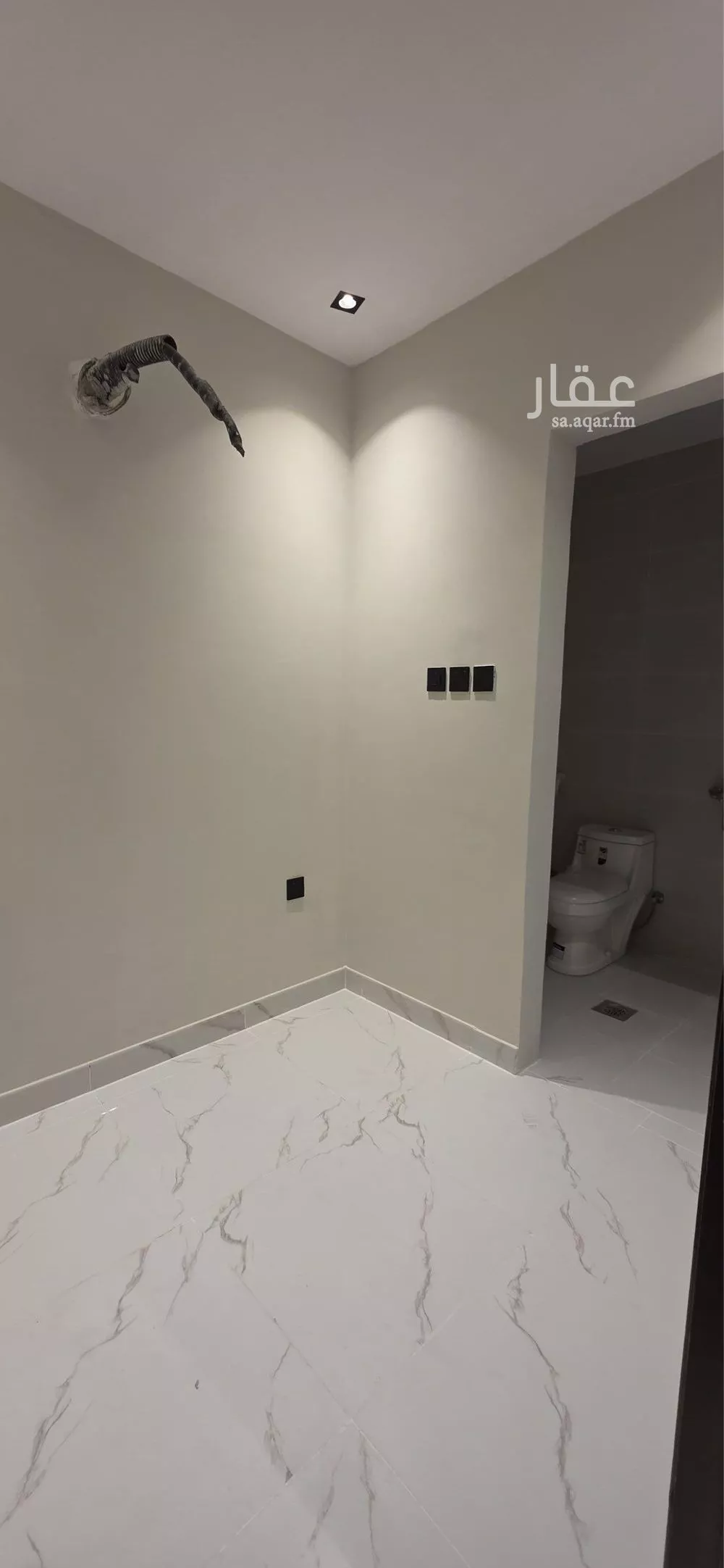 شقة للبيع في شارع عمير المزني, حي الزهراء, مدينة جدة, منطقة مكة المكرمة 1 صورة