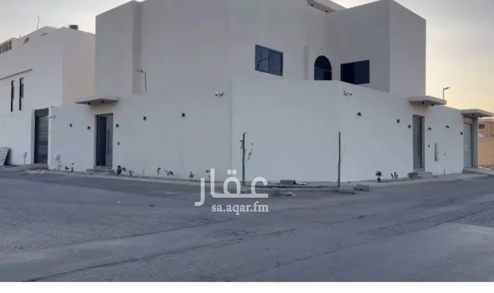 فيلا للإيجار في شارع عبدالرحمن بن يسار, حي العارض, مدينة الرياض, منطقة الرياض 1 صورة