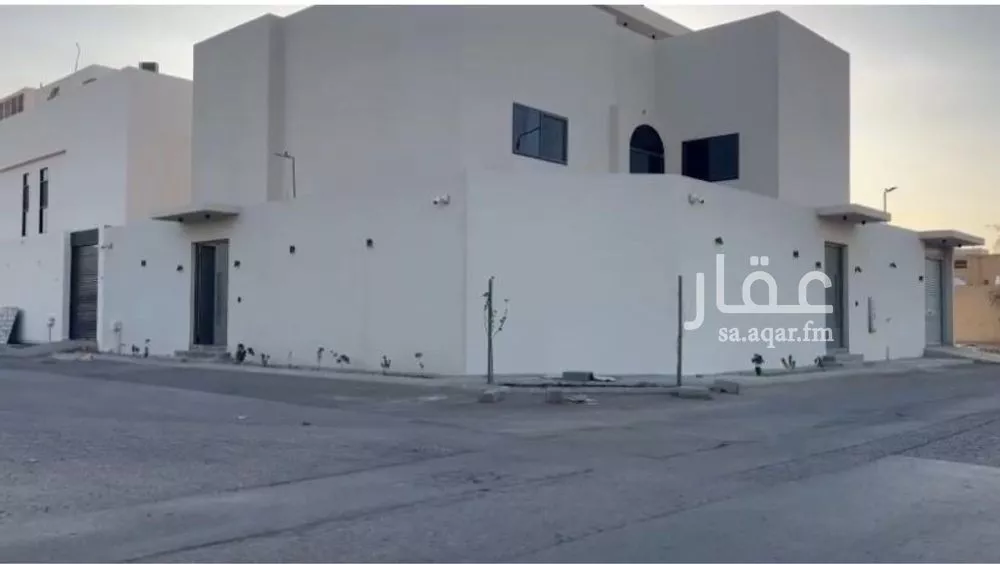 فيلا للإيجار في شارع عبدالرحمن بن يسار, حي العارض, مدينة الرياض, منطقة الرياض 1 صورة