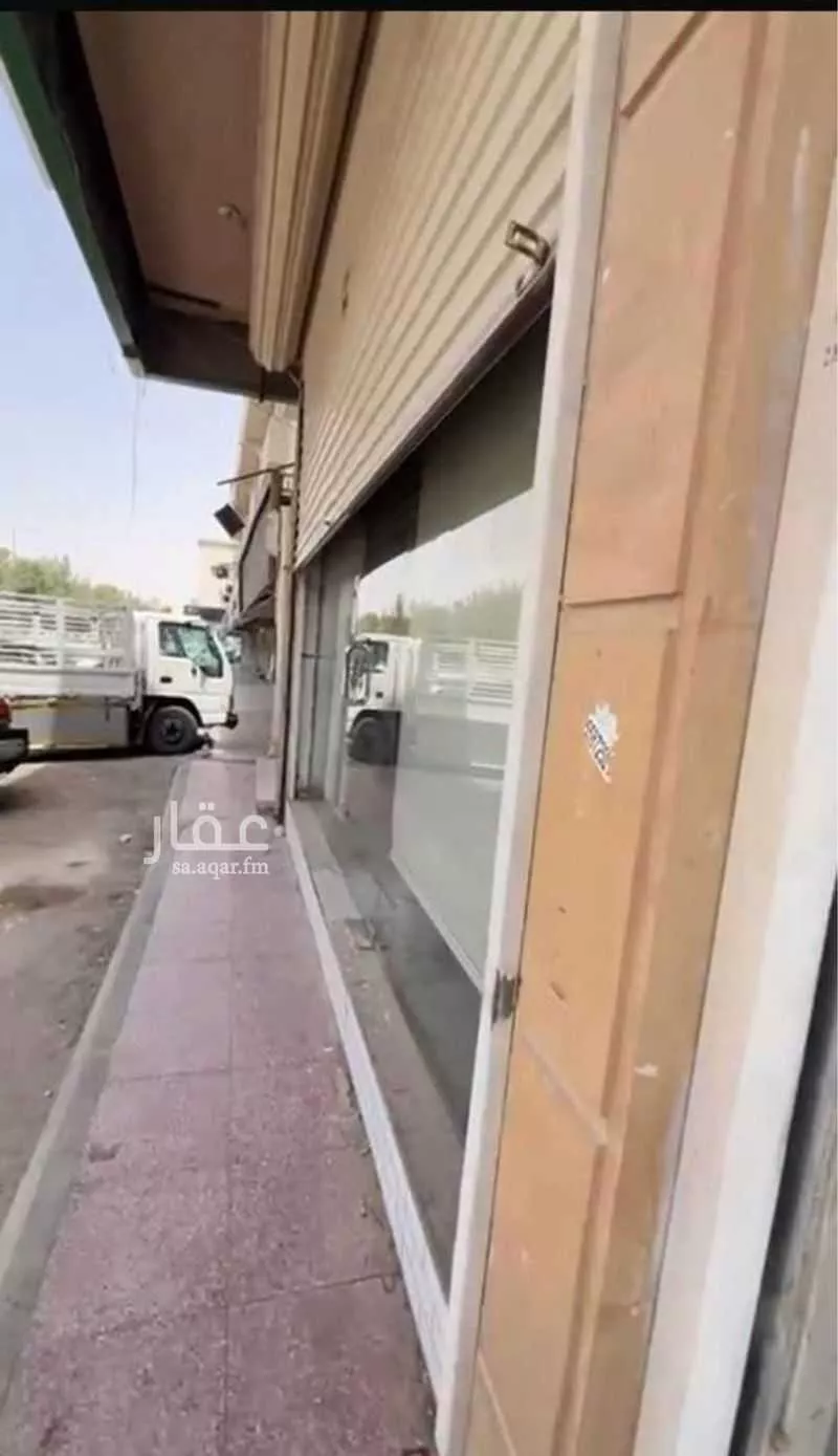 محل للإيجار في شارع أبي بكر الرازي, حي السليمانية, مدينة الرياض, منطقة الرياض 1 صورة