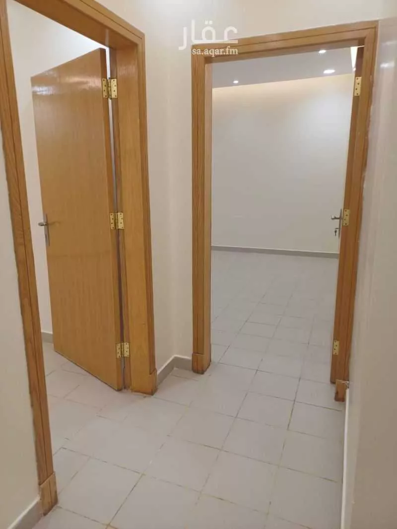 شقة للإيجار في شارع الدوادمي, حي مغرزات, مدينة الرياض, منطقة الرياض 1 صورة