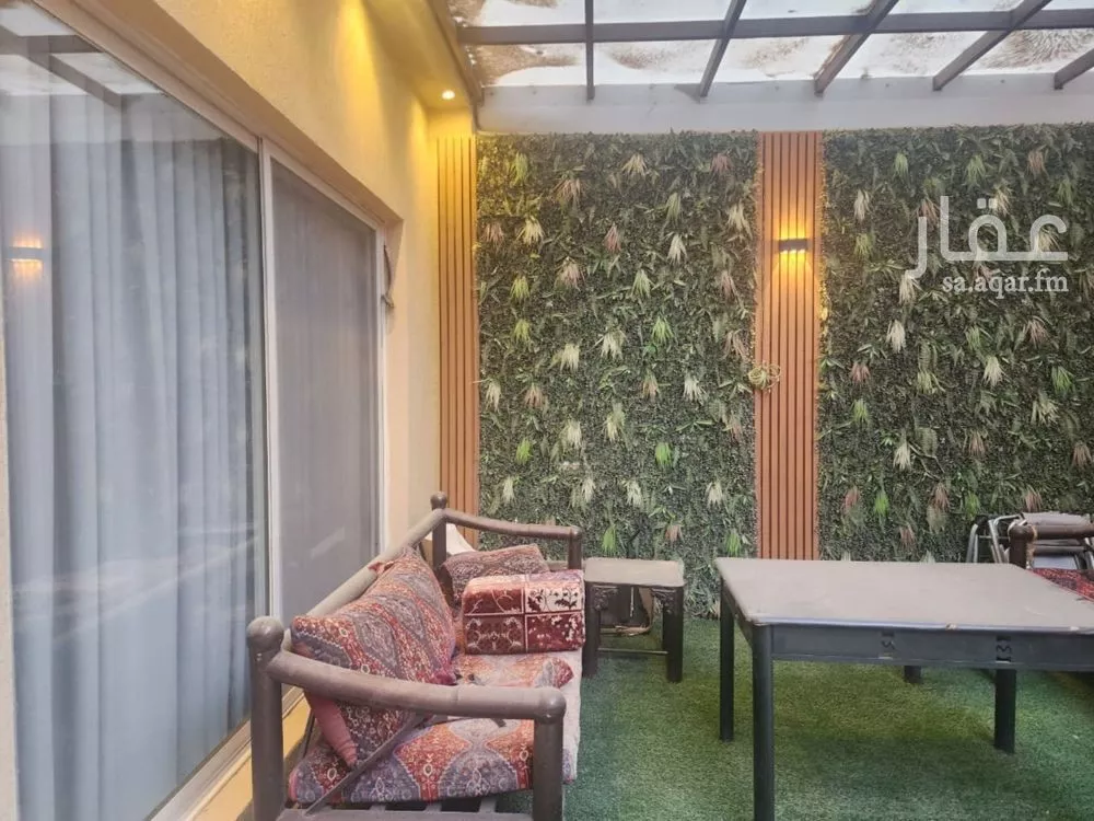 فيلا للإيجار في شارع عبدالقادر السعدي, حي عكاظ, مدينة الرياض, منطقة الرياض 1 صورة