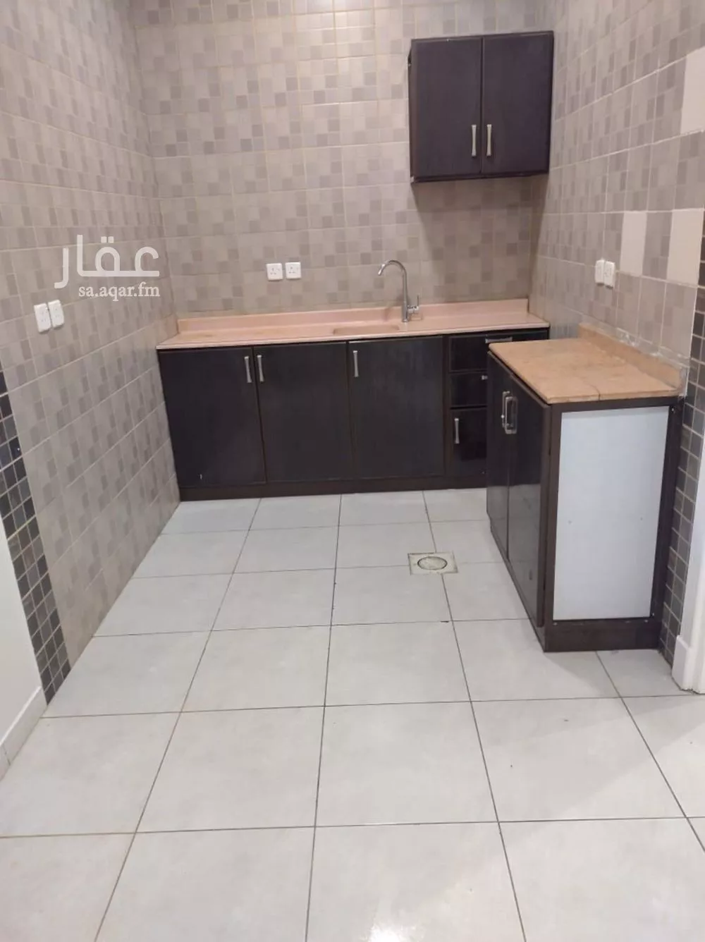 شقة للإيجار في شارع الشيخ إسحاق بن عبدالرحمن بن حسن, حي السويدي الغربي, مدينة الرياض, منطقة الرياض 1 صورة