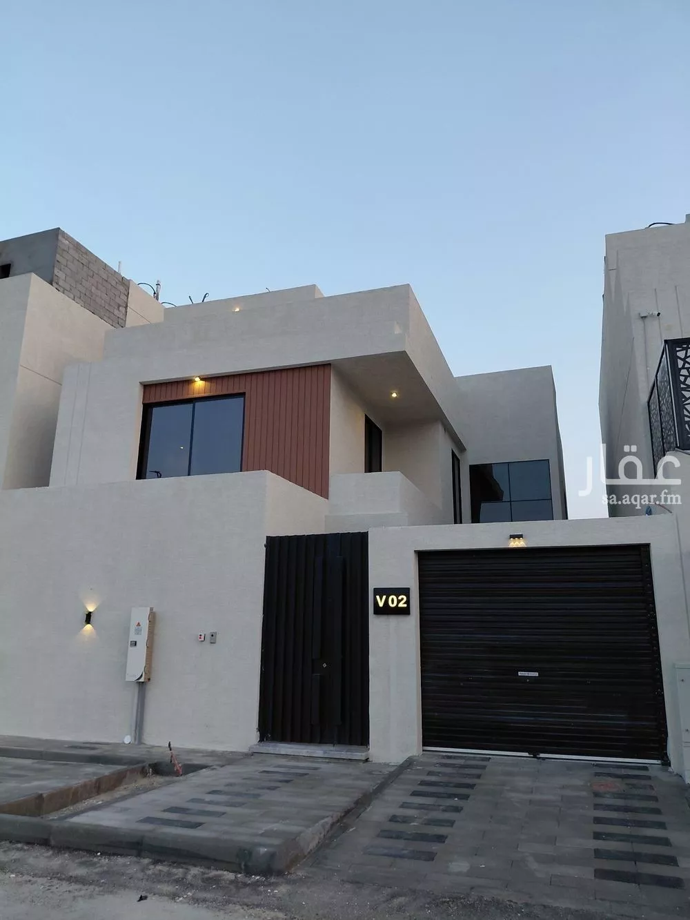 فيلا للبيع في شارع البنفسج, حي السيف, مدينة الدمام, المنطقة الشرقية 1 صورة